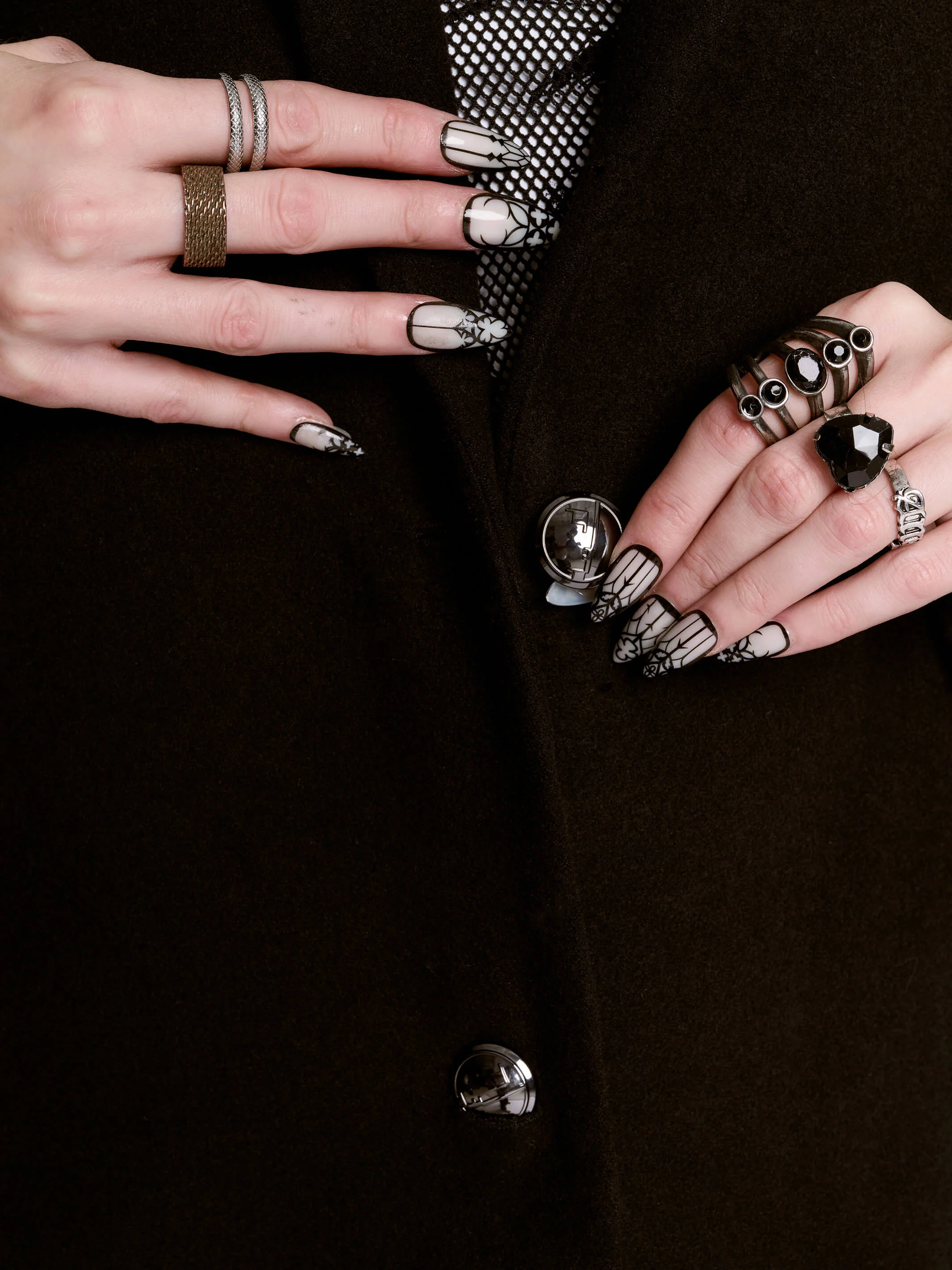 Bauhaus Silent Hedges Overcoat - Image 5