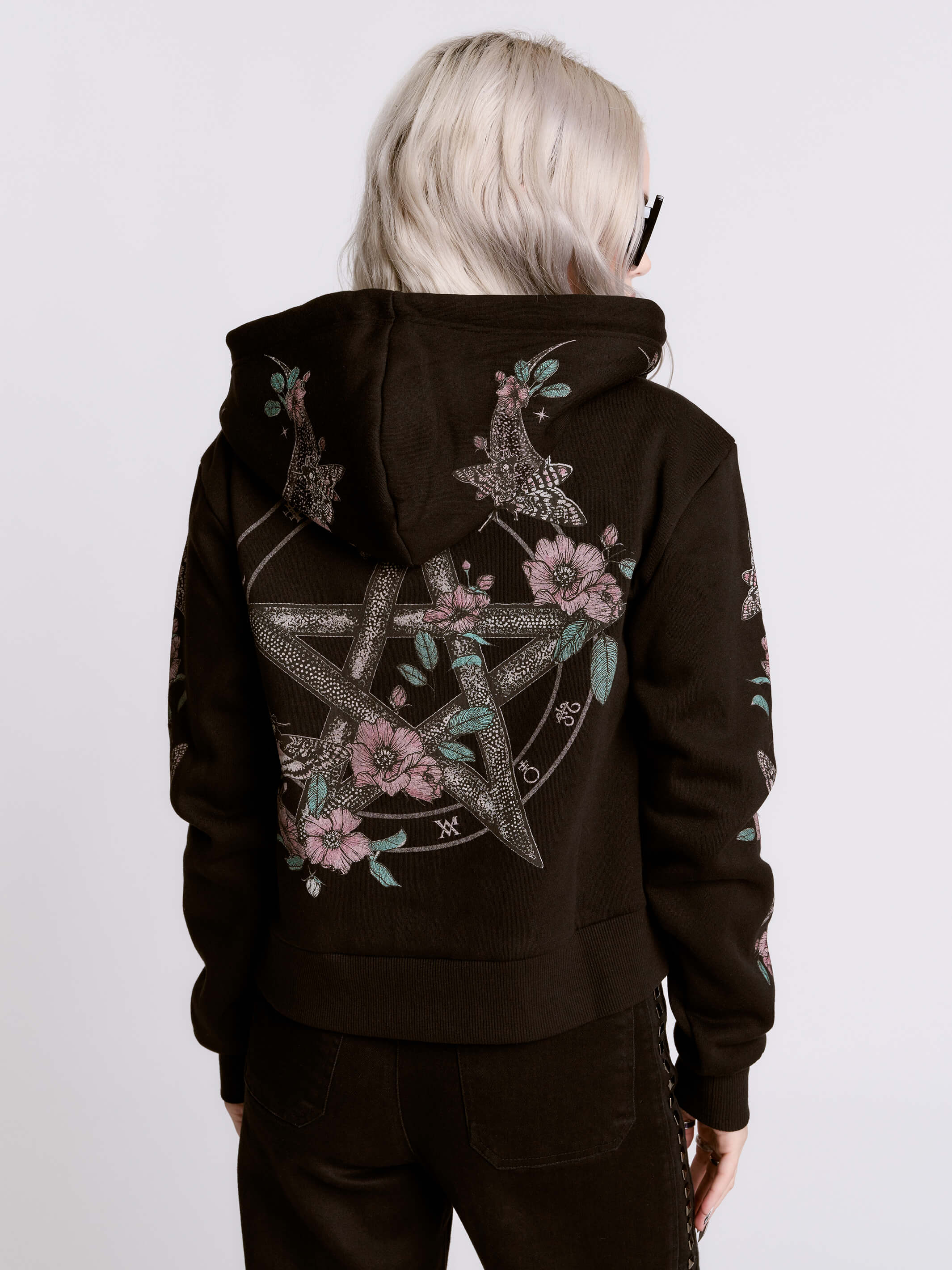 Cropped Pentacle Hoodie - Image 9