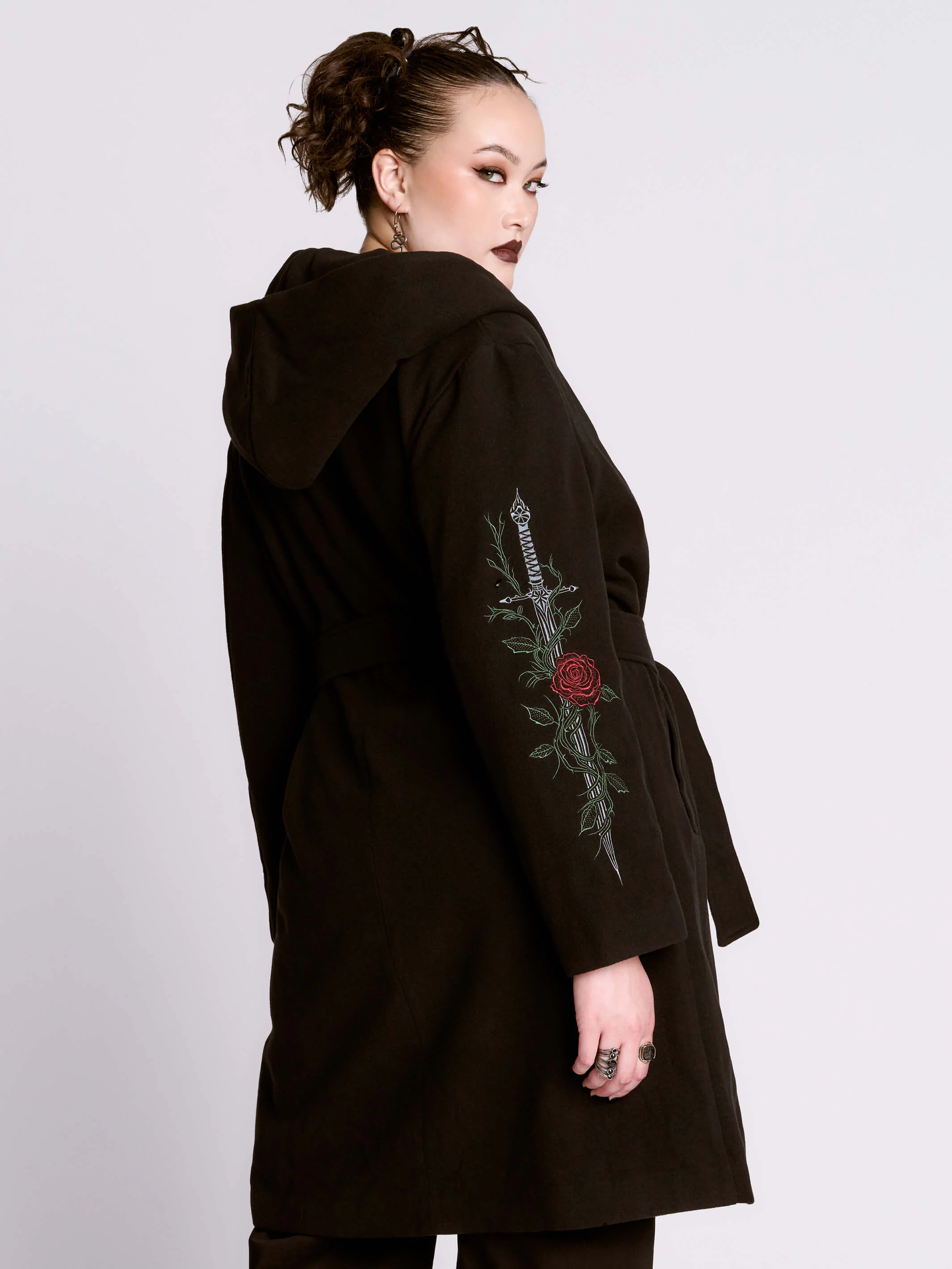 Dagger Hooded Cloak - Image 13