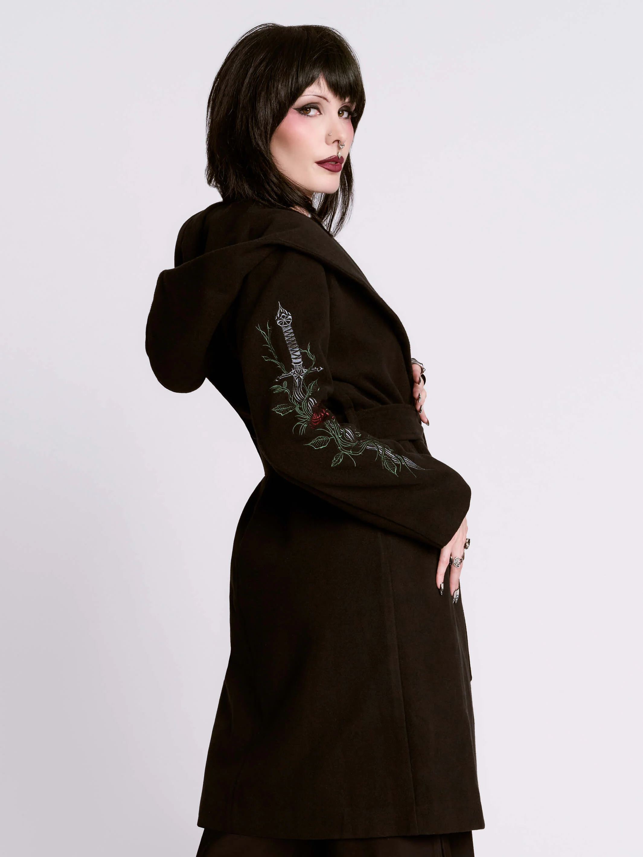 Dagger Hooded Cloak - Image 6