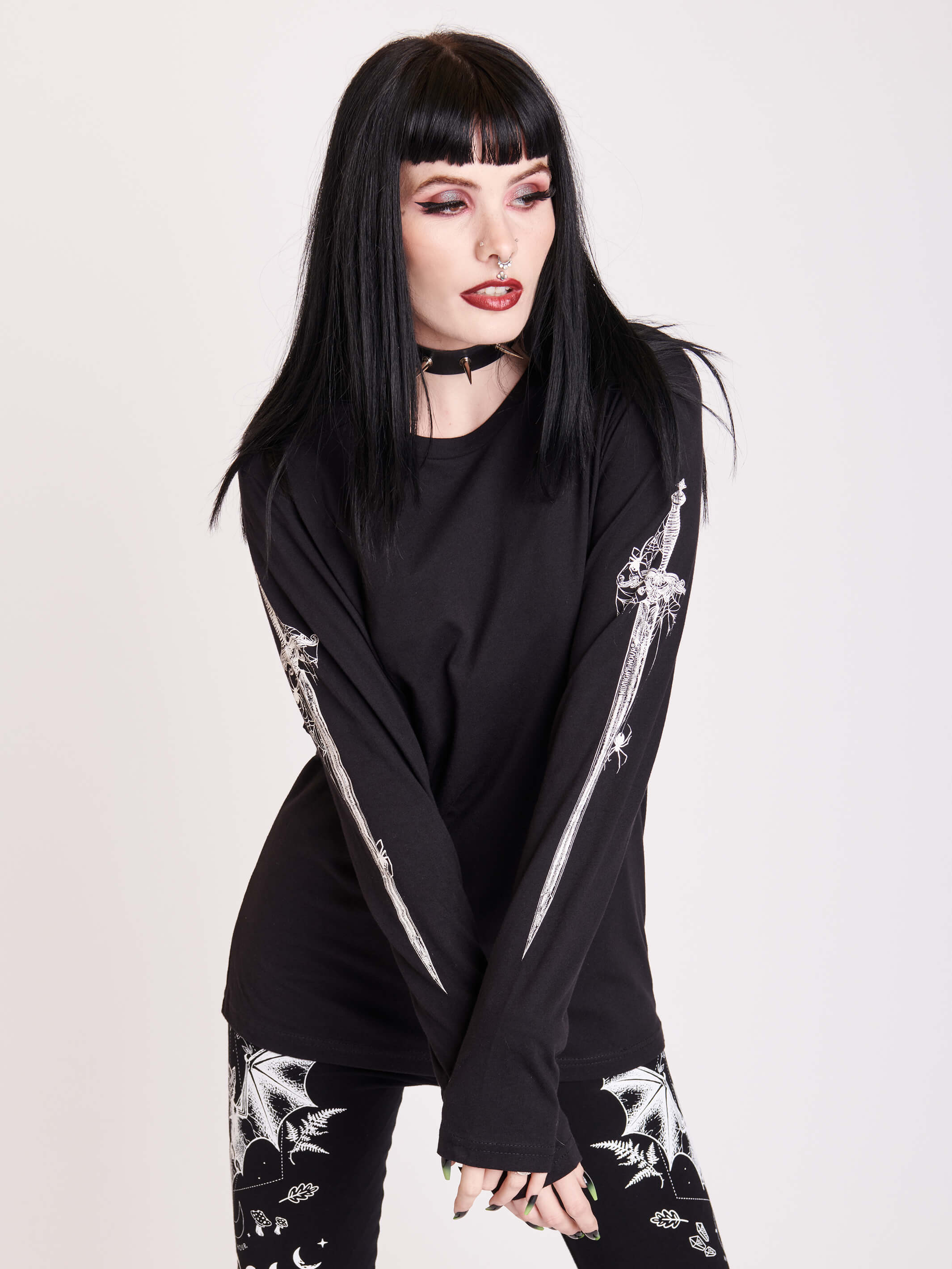Dagger Long Sleeve T-shirt - Image 5