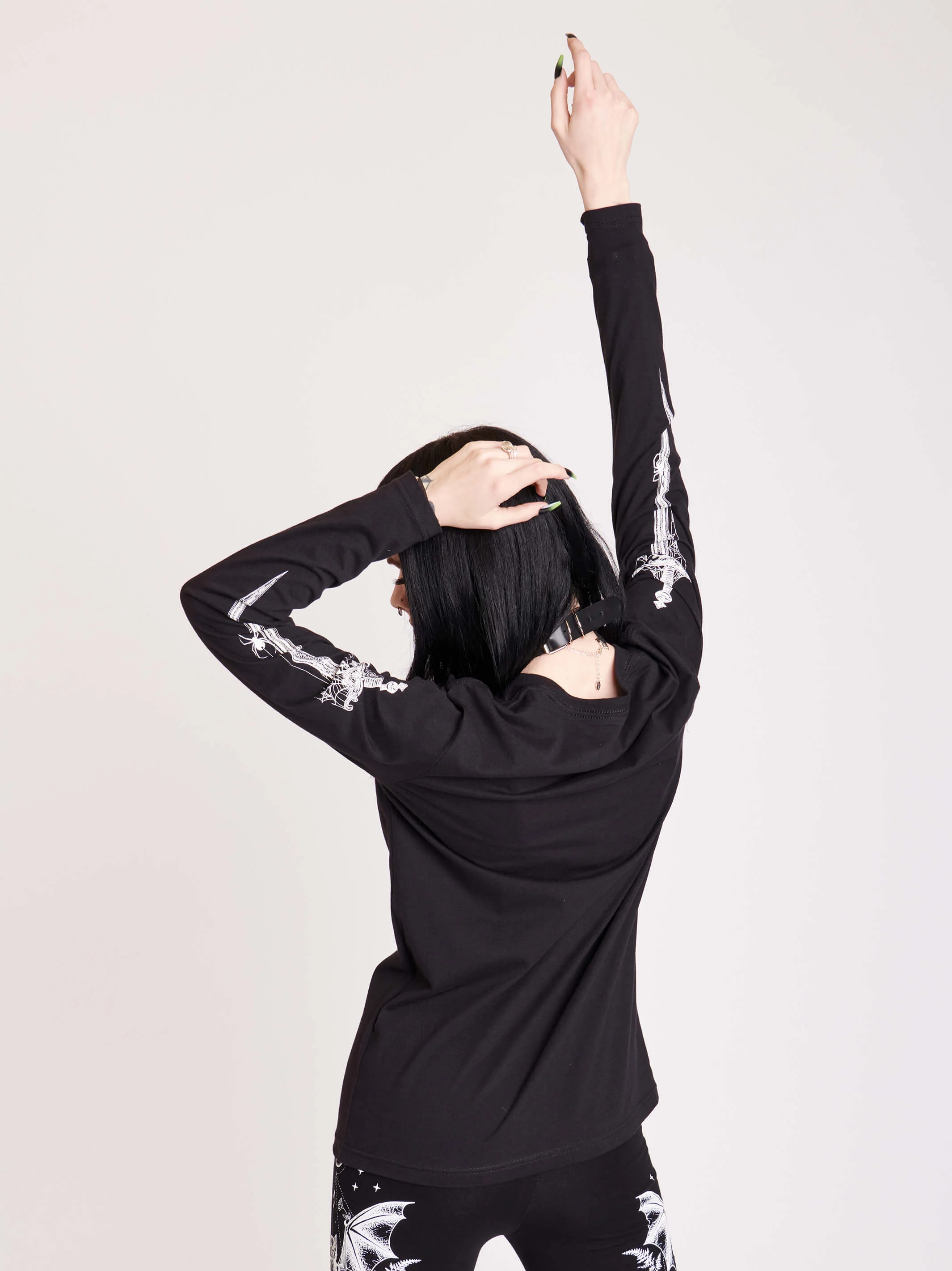 Dagger Long Sleeve T-shirt - Image 7