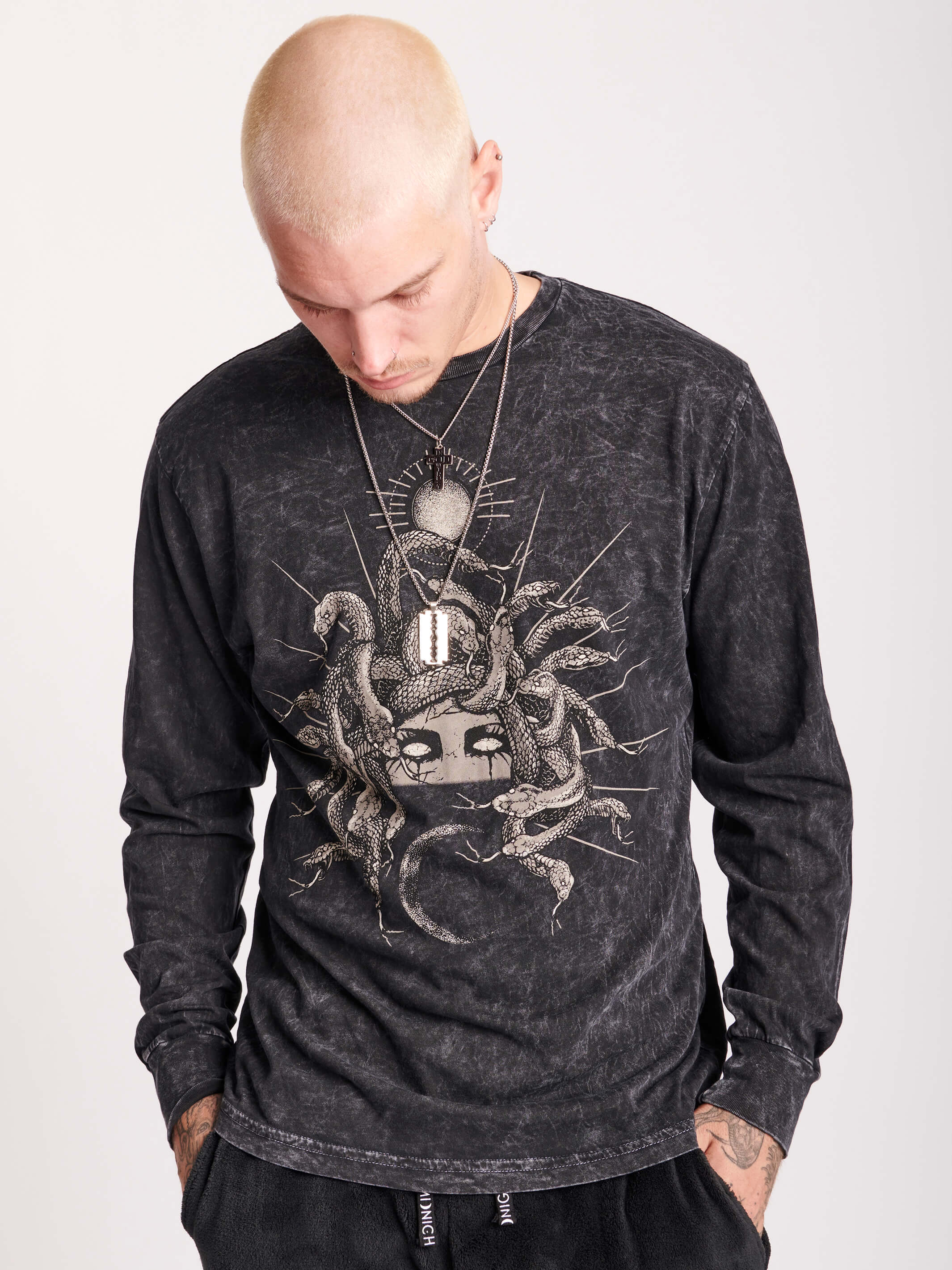 Mineral Wash Medusa T-Shirt - Image 12