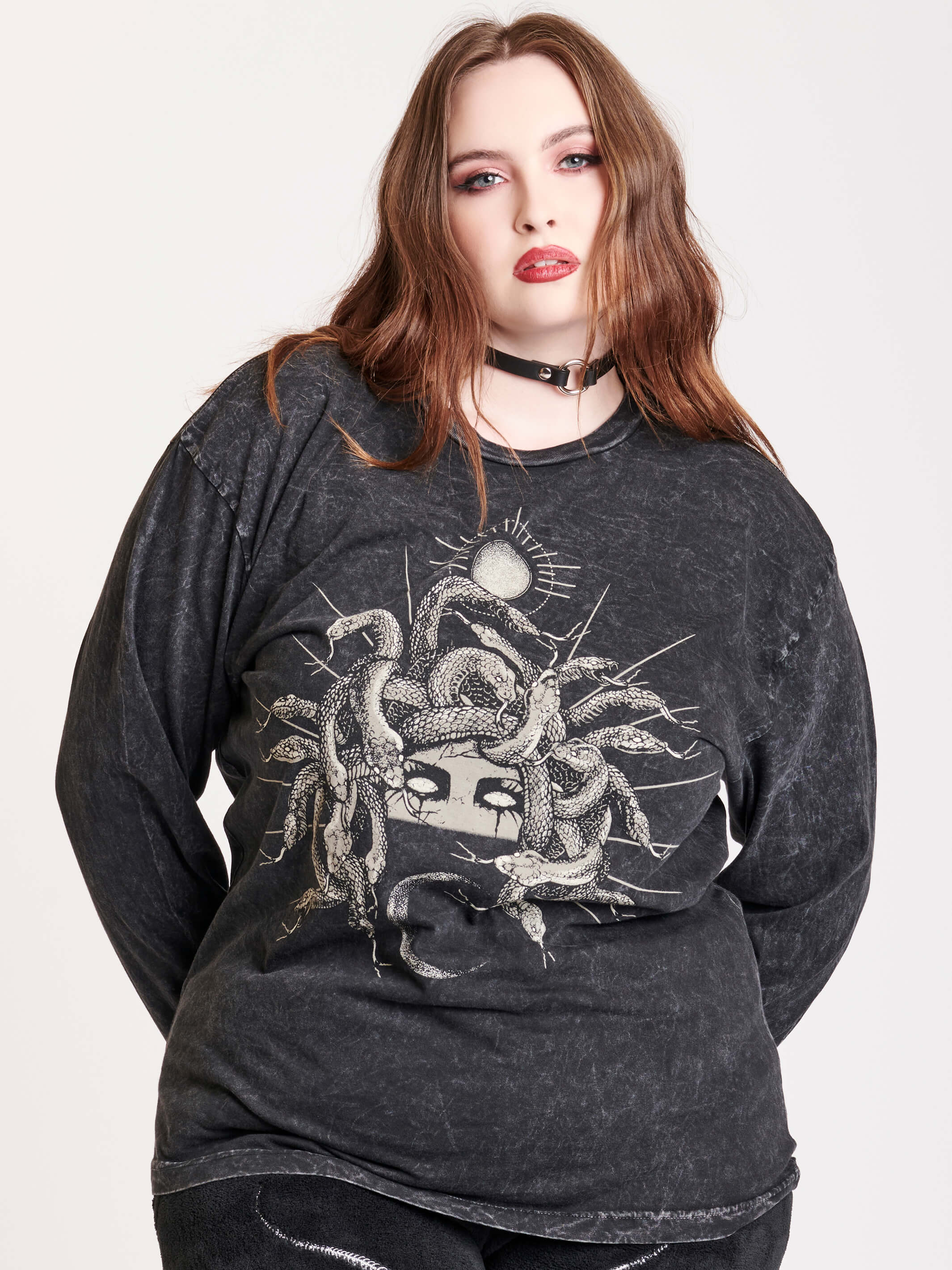 Mineral Wash Medusa T-Shirt - Image 4