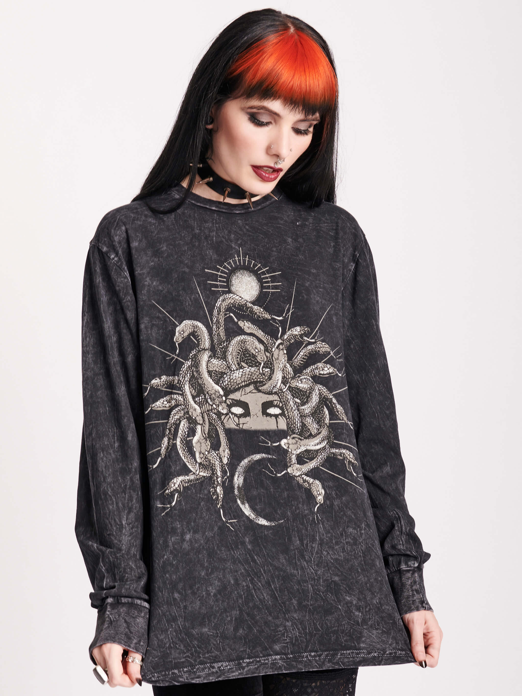 Mineral Wash Medusa T-Shirt - Image 7